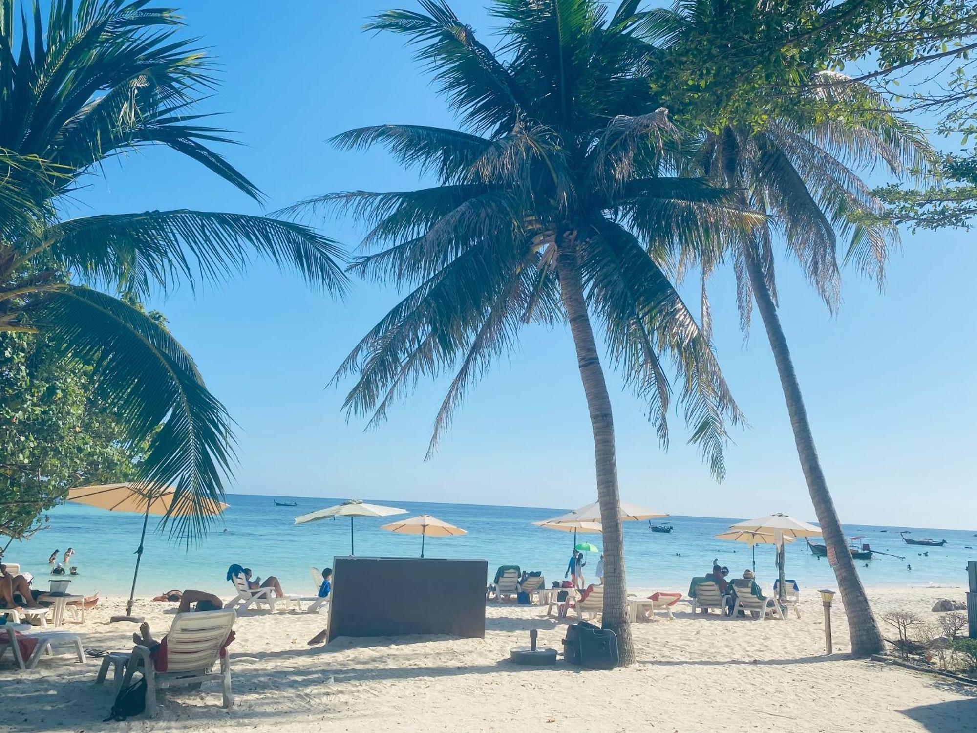 Bella Vista Beach Resort Koh Lipe Buitenkant foto